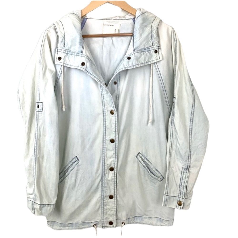 Life in Progress acid wash light denim chambray anorak jacket size xsmall